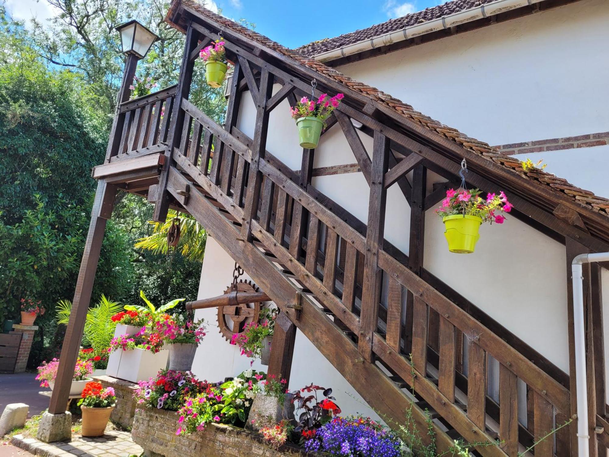 Gite Le Balcon Flaubert Forges-les-Eaux Kültér fotó